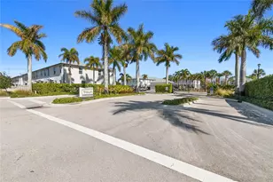 3921 SE Mentmore Ln, Stuart, FL 34997 - Photo 8