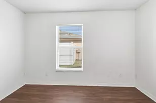 581 NW Goldcoast Ave, Port Saint Lucie, FL 34983 - Photo 24