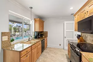 661 NW 42nd Ave, Coconut Creek, FL 33066 - Photo 14