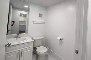 17350 NW 68th Ave, Hialeah, FL 33015 - Photo 4