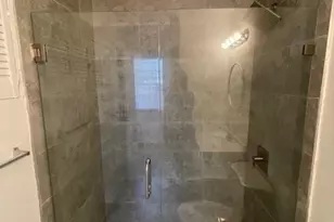 411 SE 10th St, Hallandale Beach, FL 33009 - Photo 10