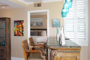 625 Oaks Dr, Pompano Beach, FL 33069 - Photo 20