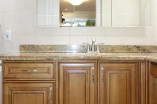 625 Oaks Dr, Pompano Beach, FL 33069 - Photo 10