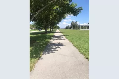 625 Oaks Drive #302, Pompano Beach, FL 33069 - Photo 90