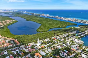 947 Lincoln St, Hollywood, FL 33019 - Photo 2