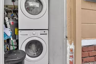 1932 NE 7th St, Deerfield Beach, FL 33441 - Photo 18