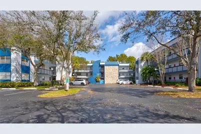 3150 Holiday Springs Boulevard #311, Margate, FL 33063 - Photo 2