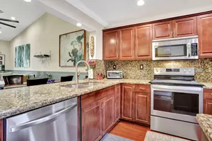 3273 Carambola Cir, Pompano Beach, FL 33066 - Photo 8