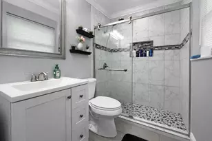 7203 Pine Manor Dr, Lake Worth, FL 33467 - Photo 10