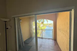 165 NW 96th Te, Pembroke Pines, FL 33024 - Photo 10