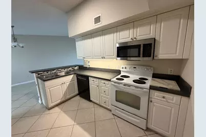 165 NW 96th Te #3306, Hollywood, FL 33024 - Photo 16