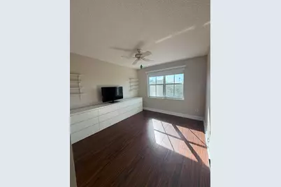 165 NW 96th Te #3306, Hollywood, FL 33024 - Photo 14