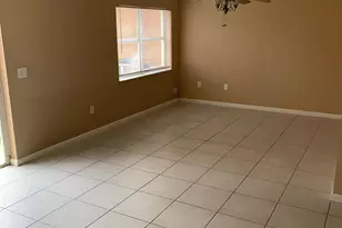 2400 NW 98th Ln, Sunrise, FL 33322 - Photo 4