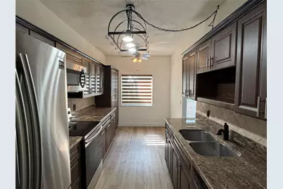 3850 Washington Street #102, Hollywood, FL 33021 - Photo 2