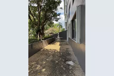 3850 Washington Street #102, Hollywood, FL 33021 - Photo 4