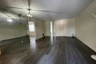 7341 NW 18th St, Margate, FL 33063 - Photo 10