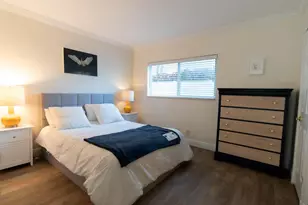 924 SE 2nd St, Fort Lauderdale, FL 33301 - Photo 8