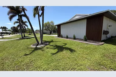 257 SW Cherryhill Road, Port Saint Lucie, FL 34953 - Photo 2