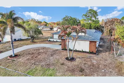 257 SW Cherryhill Road, Port Saint Lucie, FL 34953 - Photo 2