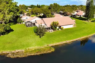 3056 Deer Creek Lake Shore Dr, Deerfield Beach, FL 33442 - Photo 38