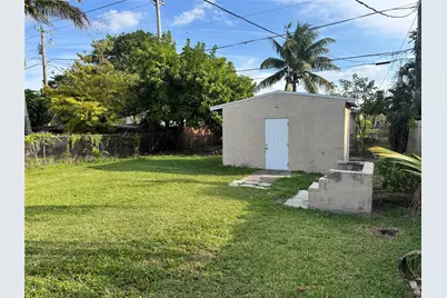 232 NW 9th Street, Pompano Beach, FL 33060 - Photo 14