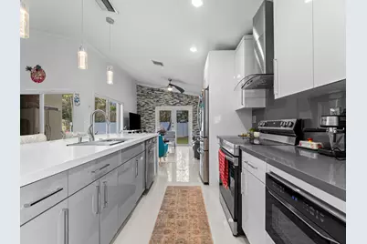 [Address not provided], Pembroke Pines, FL 33029 - Photo 4