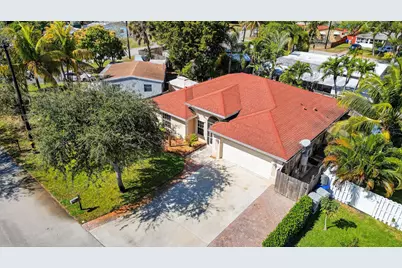 1383 NE 27th Street, Pompano Beach, FL 33064 - Photo 12