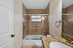 1383 NE 27th St, Pompano Beach, FL 33064 - Photo 26