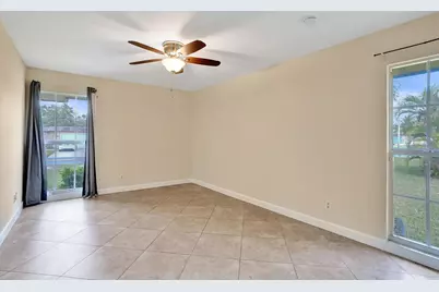 7018 NW 64th Street, Tamarac, FL 33321 - Photo 20
