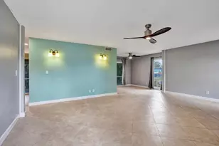 7018 NW 64th St, Tamarac, FL 33321 - Photo 4