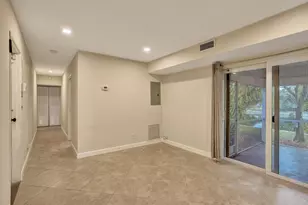 7018 NW 64th St, Tamarac, FL 33321 - Photo 16