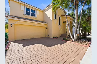 15570 SW 49th Court, Miramar, FL 33027 - Photo 2