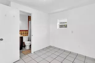 1835 Roosevelt St, Hollywood, FL 33020 - Photo 22