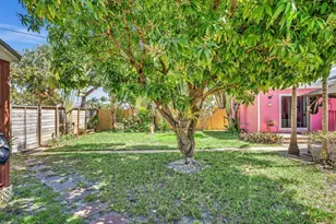 1835 Roosevelt St, Hollywood, FL 33020 - Photo 34