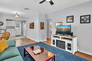 1835 Roosevelt St, Hollywood, FL 33020 - Photo 8