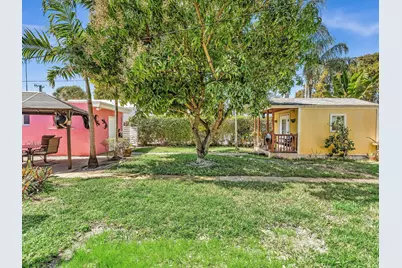 1835 Roosevelt Street, Hollywood, FL 33020 - Photo 32