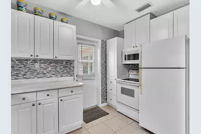 1835 Roosevelt Street, Hollywood, FL 33020 - Photo 12