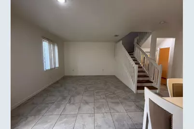 315 NE 208th Terrace, Miami, FL 33179 - Photo 32