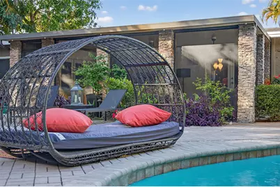 318 NE 26th Street, Wilton Manors, FL 33305 - Photo 26