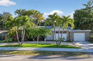 318 NE 26th St, Wilton Manors, FL 33305 - Photo 74
