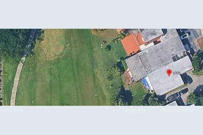 19112 W W Lake, Hialeah, FL 33015 - Photo 8