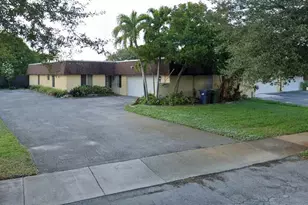 19112 W W Lake, Hialeah, FL 33015 - Photo 1