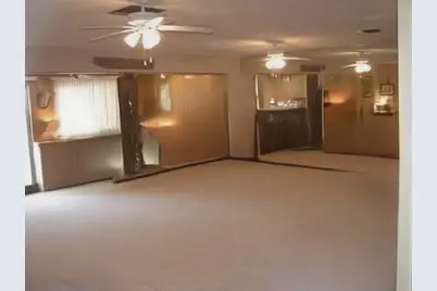 19112 W W Lake, Hialeah, FL 33015 - Photo 4