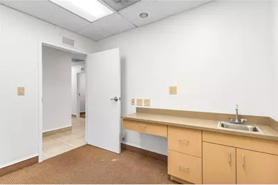 2466 E Commercial Boulevard #102-103, Fort Lauderdale, FL 33308 - Photo 18