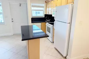 3216 NE 13th St, Pompano Beach, FL 33062 - Photo 10