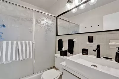 6750 NE 21st Road #123, Fort Lauderdale, FL 33308 - Photo 16