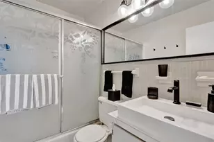 6750 NE 21st Rd, Fort Lauderdale, FL 33308 - Photo 16