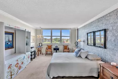 1150 Hillsboro Mile #415, Pompano Beach, FL 33062 - Photo 16