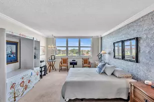 1150 Hillsboro Mile, Pompano Beach, FL 33062 - Photo 16