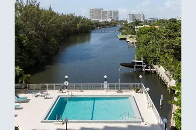 3000 Holiday Drive #1605, Fort Lauderdale, FL 33316 - Photo 18